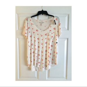 Hollister cherry top